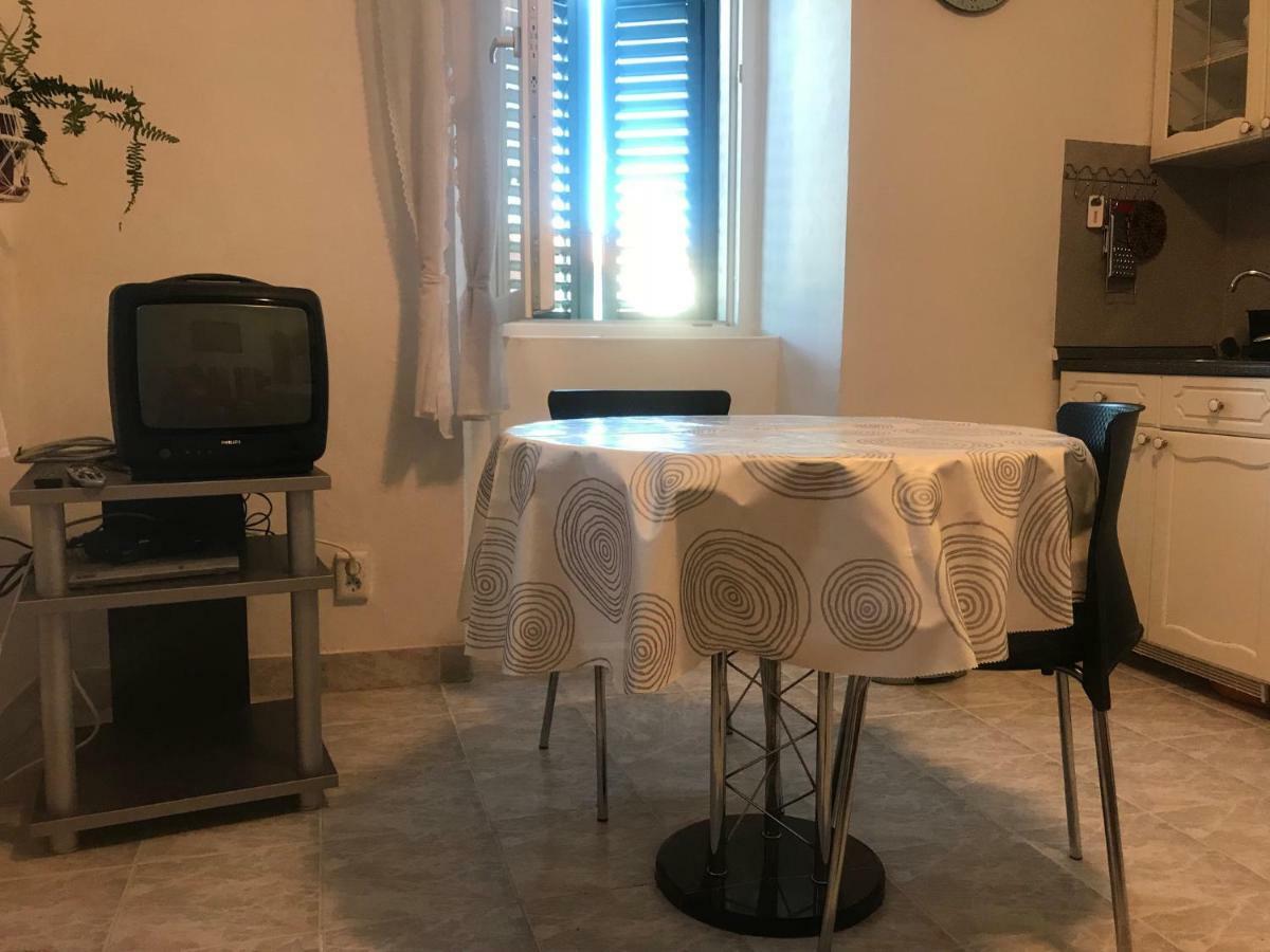 Apartman Gracin プリモシュテン エクステリア 写真